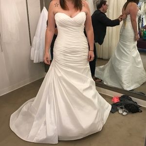 Maggie Sottero Couture Wedding Gown